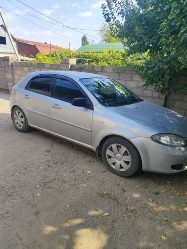 Chevrolet: Chevrolet Lacetti: 2008 г., 1.4 л, Механика, Бензин, Хэтчбэк