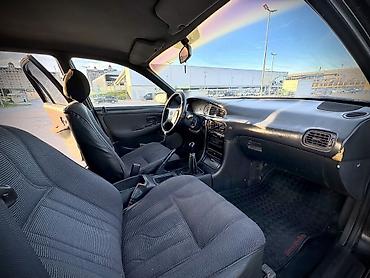 Hyundai: Hyundai Sonata: 2 l | 1997 il Sedan — 13