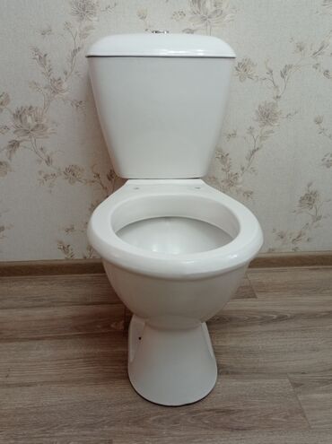 Tavan: Unitaz Russ. 3. ay istifadə olub. prablemsizdi 2 - ci. Mkr CAVADXAN