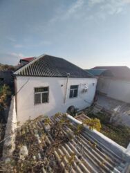 Bağ evlərinin satışı: Ev Savalan 28N mektebe 139 marsurut xetine tam yaxin yerlesir evin -da lalafo.az — 6 Bağ evlərinin satışı: Ev Savalan 28N mektebe 139 marsurut xetine tam yaxin yerlesir evin — 6