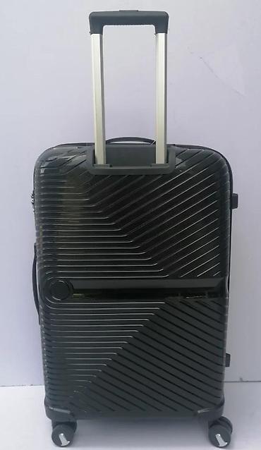 Putni koferi i torbe: Tvrdi koferi – set 3 komada, crni, sa reljefnim dijagonalnim linijama — 2