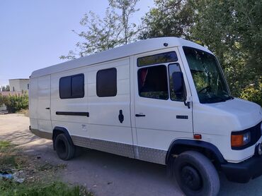 трейлер дом на колесах: Жүк ташуучу унаа, Mercedes-Benz, Дубль, 4 т, Колдонулган