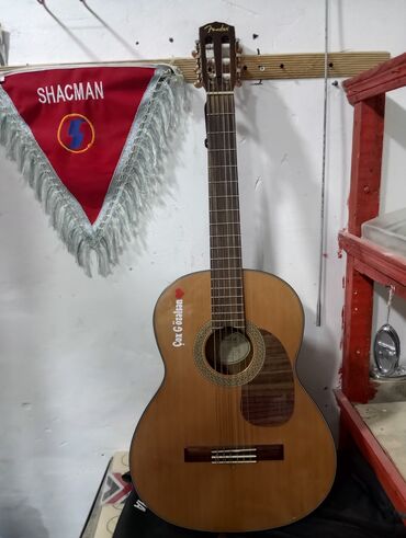 Tar: Klassik gitara, Fender