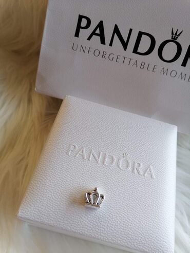 Privesci za nakit: Pandora privesci
1200 komad
Saljemo postexpresom na lalafo.rs — 4 Privesci za nakit: Pandora privesci
1200 komad
Saljemo postexpresom — 4