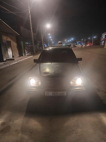 Mercedes-Benz: Mercedes-Benz W124: 1994 г., 2.2 л, Бензин, Универсал — 3