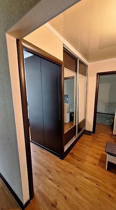 Батирлер: 2 бөлмө, 43 м², 6-мкр 104-серия, 3 кабат, Косметикалык оңдоо — 2