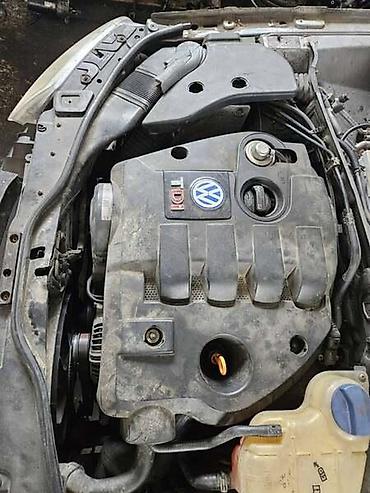 kompresor klime: POKLOPAC MOTORA ZA VOLKSWAGEN PASSAT B5.5 | Poklopac Motora VW — 1