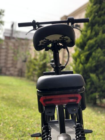 Elektrikli samokatlar: İşlənmiş Elektrik samokat 12", 501 - 750 Vt, 36 - 45 km/s, Ünvandan götürmə — 4