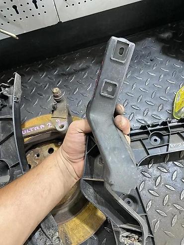 grejaci golf 4: AUDI A6 8 ULTRA NOSAC BRANIKA 4G8807348 4G8807347 | audi — 4