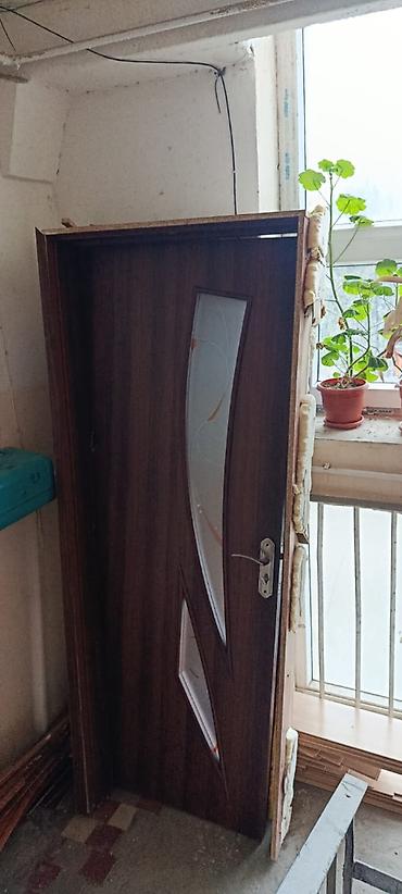 qapi tutacaqlari: Yataq otağı üçün İşlənmiş Otaq qapısı 90x200 sm Çərçivə ilə, Zəmanətsiz, Ödənişli çatdırılma, Ünvandan götürmə — 1