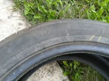 Gume i felne: 2 komada. Kao Nove — 9