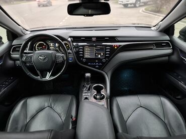 Toyota: Toyota Camry: 2020 г., Автомат, Гибрид, Седан — 8