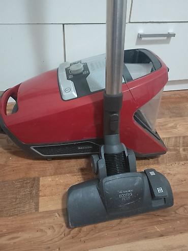 Klasični usisivači: Miele Blizzard CX1 CAT & DOG sa posudom je potpuno ispravan u — 2