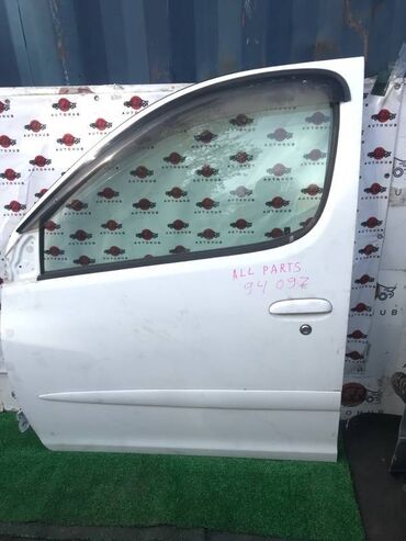 corolla runx: Дверь TOYOTA Fun Cargo NCP10 2NZ-FE 1 2002 перед. лев. (б/у)