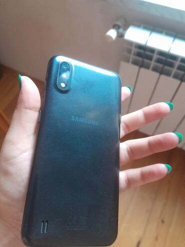 samsunq a20: Samsung Galaxy A04e, 16 GB, rəng - Qara, Barmaq izi, İki sim kartlı
