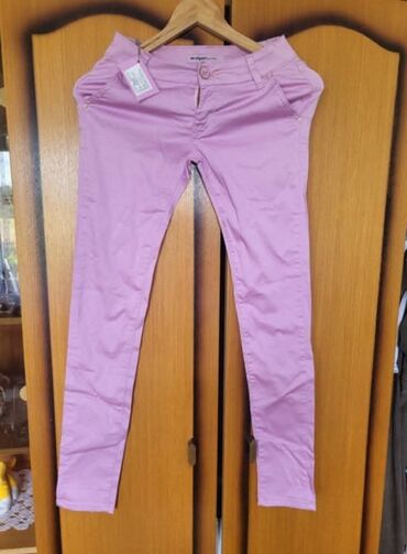 jahacke pantalone: Nove sve po 600din