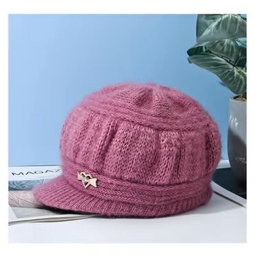 Ostala ženska odeća: Cena 1300din
Poručuje se,isporuka za nekoliko dana — 14