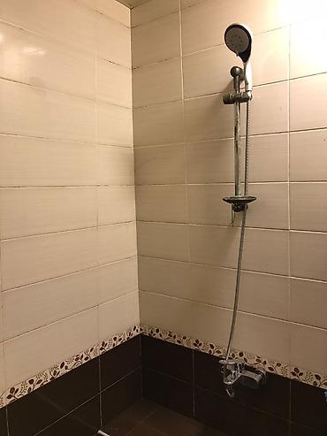 Həyət evləri və villaların satışı: Bulbule gesenesinin centralni yerde yerlesir ev. kupcasi var. her — 13