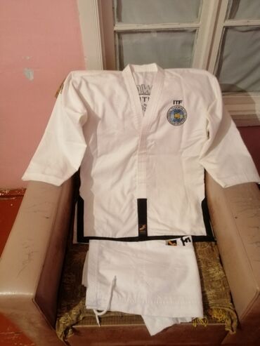купить футбольную форму в баку: Salam aleykum Oglan ve qiz uşaqlari Taekvando geyimleri satiram