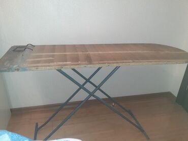 утюжный стол: Qedimi ütü stolu.ayaqlari demirdendi