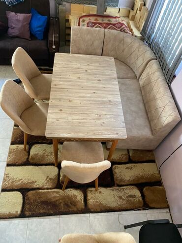 Masa və oturacaq dəstləri: Mətbəx üçün, Yeni, Açılan, Dördbucaq masa, 4 stul — 8