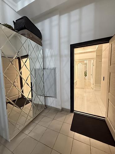 Продажа квартир: 4 комнаты, 150 м², 4 этаж — 16