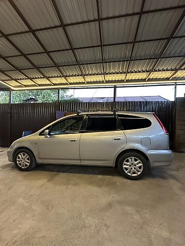 чехлы на хонда стрим: Honda Stream: 2001 г., 2 л, Автомат, Бензин, Универсал — 3