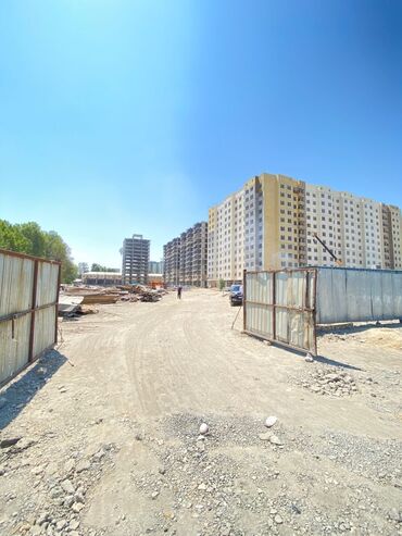 готовые квартиры в рассрочку в бишкеке 2020: 2 бөлмө, 70 кв. м, Элитка, 8 кабат, ПСО (өзү оңдоп түзөтүп бүтүү үчүн)