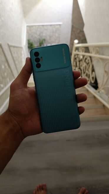 телефон philips: Tecno Spark 8P, Б/у, 128 ГБ, 1 SIM, 2 SIM