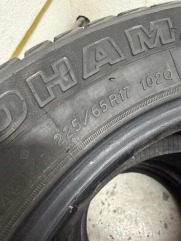 Зимние шины Yokohama Geolandar I/T-S - Размер: 225/65 R17 Только