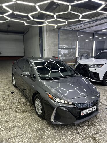 чехол на приус: Toyota Prius: 2018 г., 1.8 л, Типтроник, Гибрид, Хэтчбэк