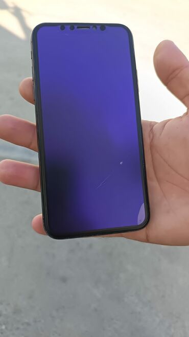 Apple iPhone: IPhone X, 64 GB, Qara, Simsiz şarj, Face ID