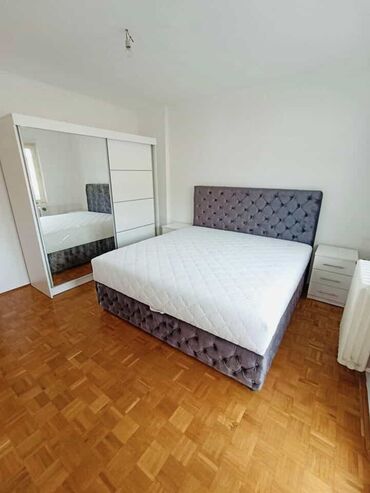 Kreveti: Tapacirani bračni krevet sa mehanizmom za podizanje i velikim — 6