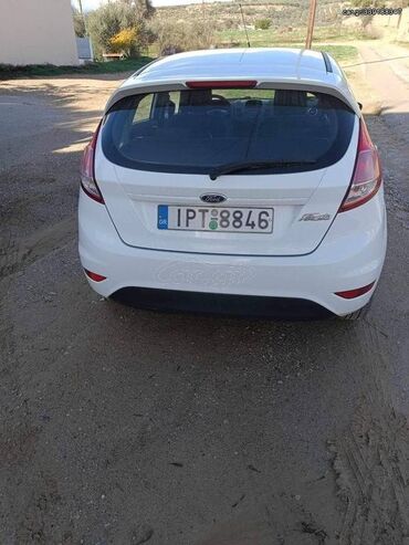 Used Cars: Ford Fiesta: 1.6 l | 2015 year | 175000 km. Hatchback