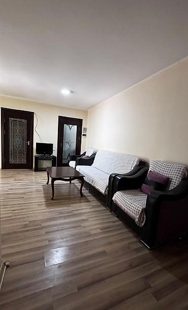 Продажа квартир: 3 комнаты, 70 м² — 2