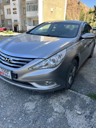 авто в рассрочку без первоначального взноса: Hyundai Sonata: 2009 г., 2 л, Автоматтык, Бензин, Седан