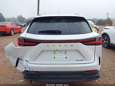 inter: Lexus NX: 2022 г., Автомат — 6