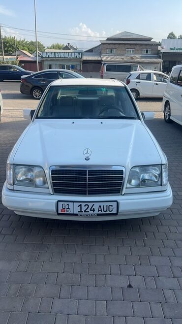 мерседес бенс авто: Mercedes-Benz W124: 1995 г., 2.2 л, Автоматические, Бензин, Седан
