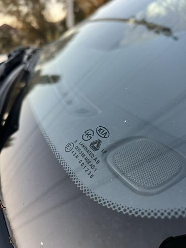 айнек рамка: Kia Clarus: 2000 г., 2 л, Автомат, Бензин, Универсал — 3