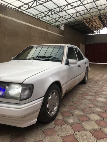 Mercedes-Benz: Mercedes-Benz W124: 1989 г., 2.3 л, Механика, Бензин, Седан