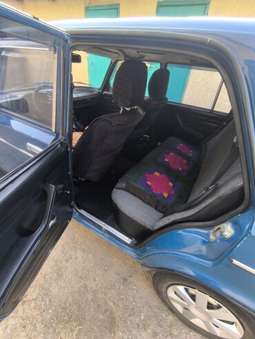 ВАЗ (ЛАДА): ВАЗ (ЛАДА) 2106: 2002 г., 1.6 л, Механика, Бензин, Седан — 7