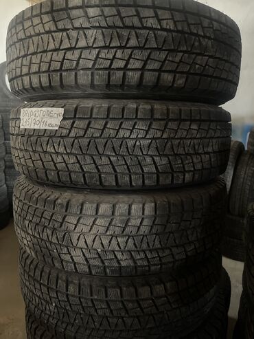 Шины: Шины 215 / 70 / R 16, Зима, Б/у, Комплект, Легковые, Япония, Bridgestone