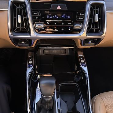 ключ лисян: Kia Sorento: 2022 г., 2.2 л, Робот, Дизель, Кроссовер — 8