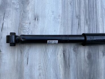Амортизаторы, пневмобаллоны: Задний амортизатор Hyundai 2020 г., Б/у, Оригинал, США — 3