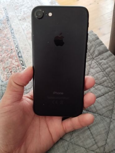 Apple iPhone: IPhone 7, Б/у, 128 ГБ, Черный, 100 %