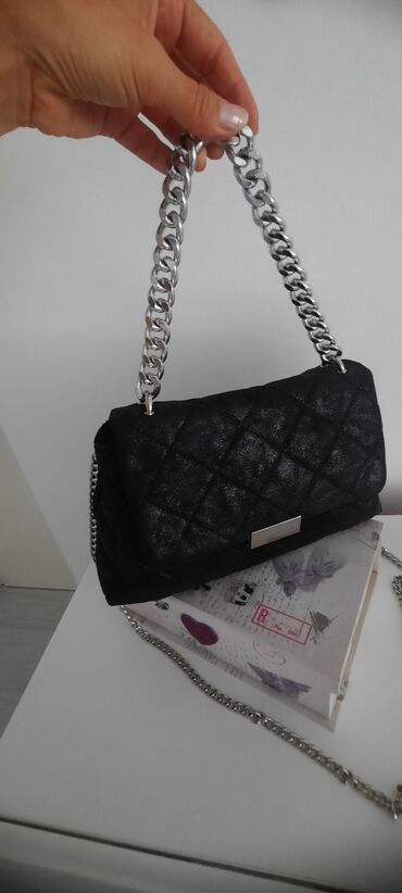 chanel crna torbica: Shoulder bag