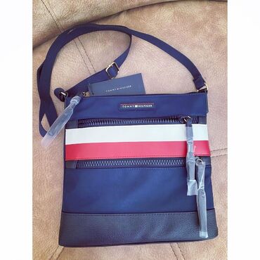 chanel chance qiymeti: Original Tommy Hilfiger. 73$ saytda oz qiymetidi. 50$ satilir. qiymet