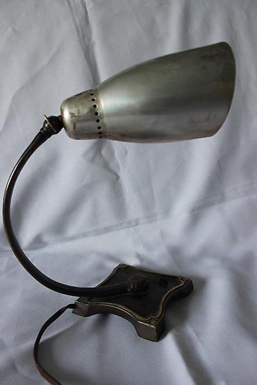 ugaona garnitura u p: STARA STONA LAMPA, DIZAJN, RARITET | Stona lampa stara između 70 i — 3