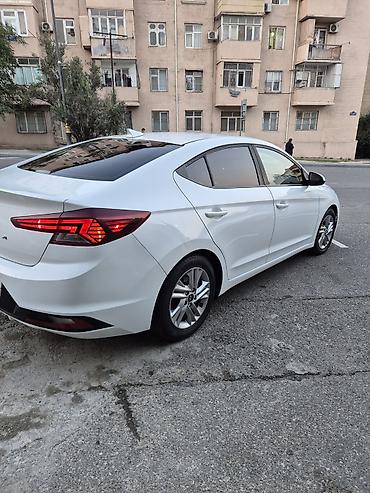 elantra hyundai: Hyundai Elantra: 2 l | 2020 il Sedan — 2