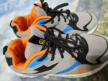 Кроссовки и спортивная обувь: Продаю мужские кросовки 42 размера в хорошем состоянии GSD тел — 11